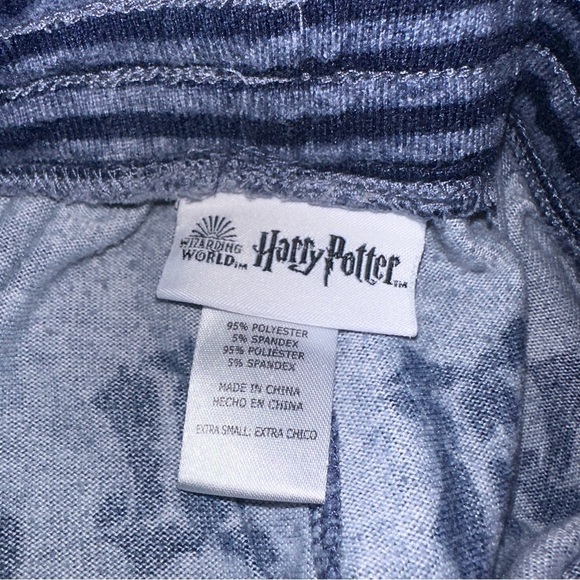 Wizarding World of Harry Potter Pajama Set Top Bottoms Sleepwear Women’s Size XS - Picture 7 of 7